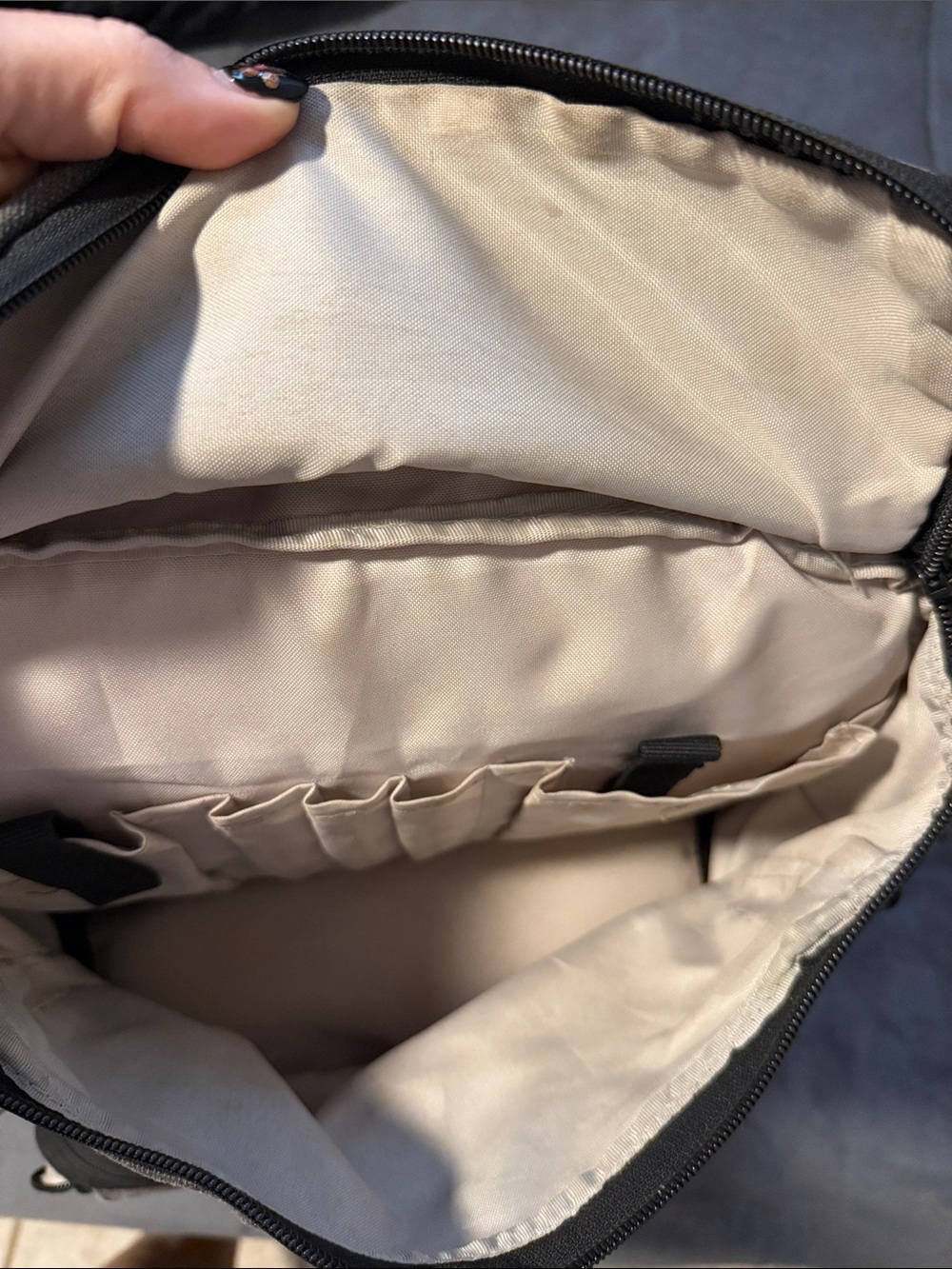 Stylish Gray Canvas Camera  Backpack - Picture 10 of 11